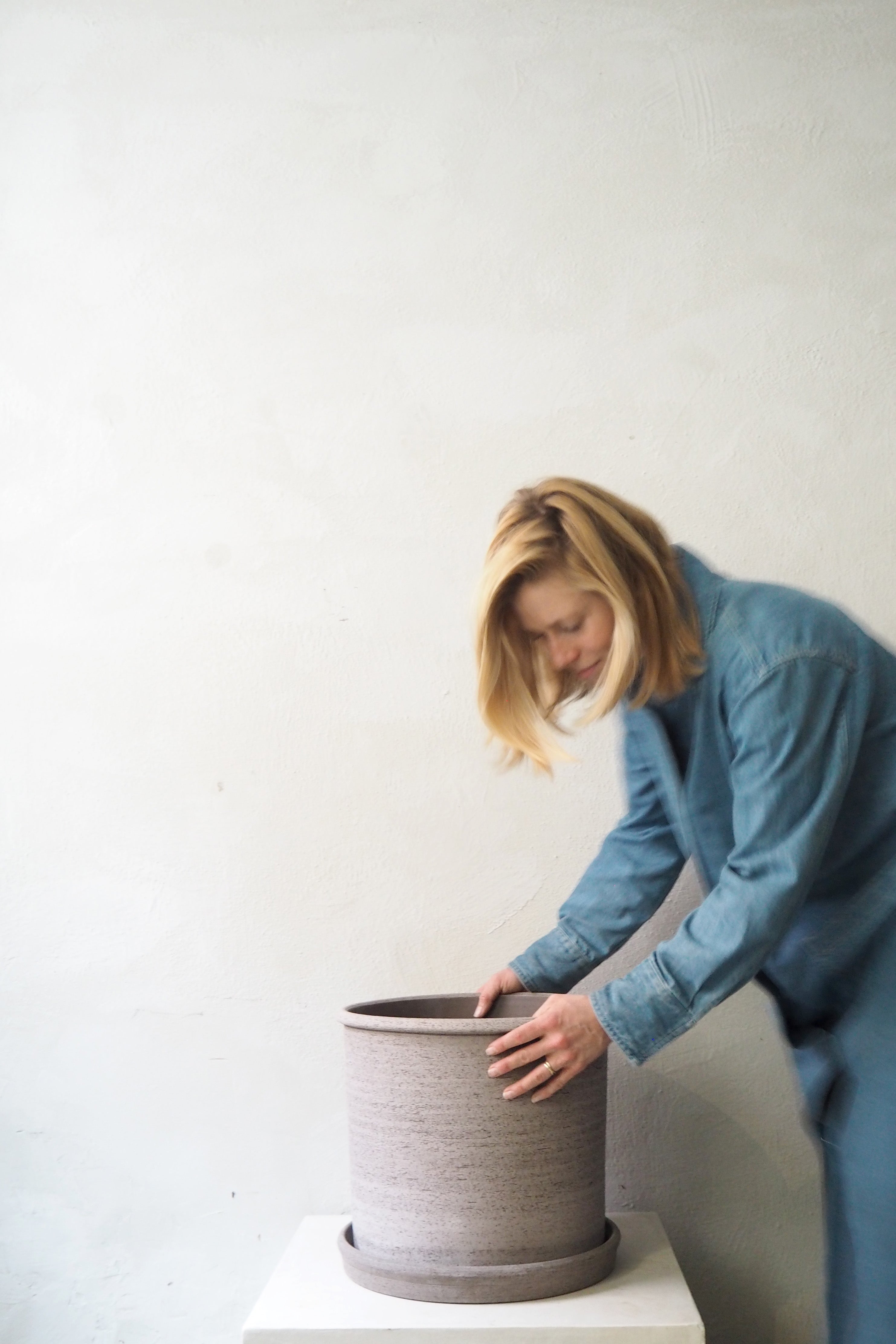 Modena gulvkrukke - raw grey