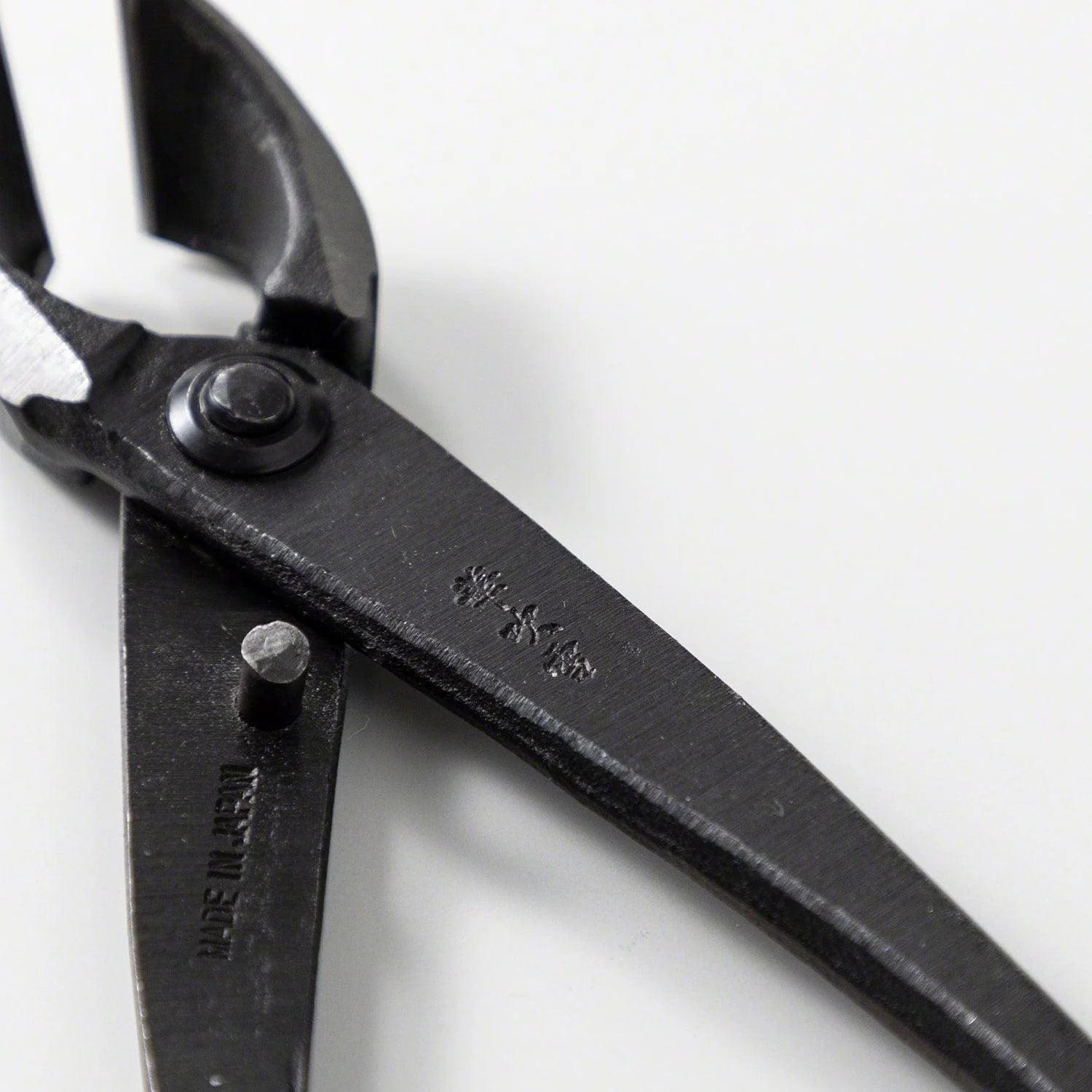 Håndsmedet Bonsai Concave Branch Cutter